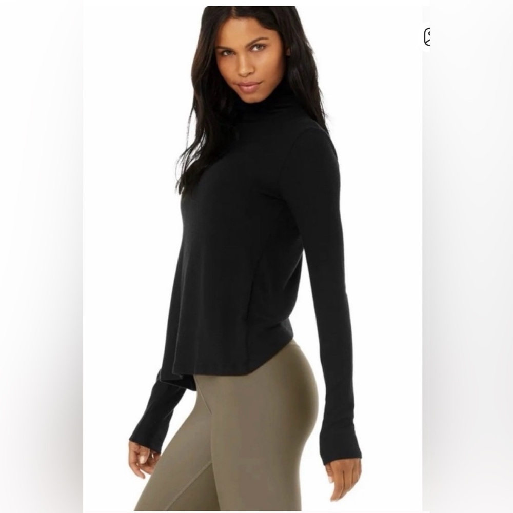 Alo yoga Embrace Long Sleeve Top